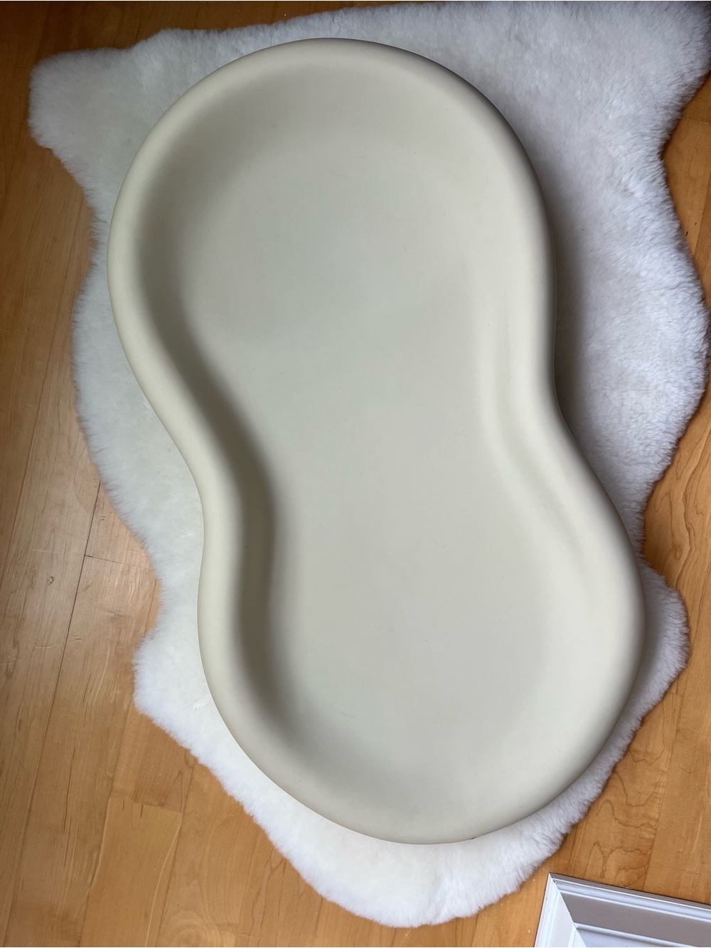 Keekaroo Peanut Changer